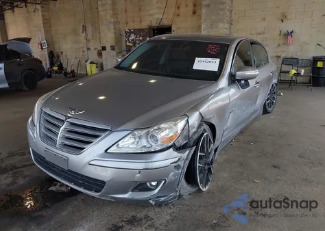 2009 Hyundai Genesis 4.6 из США, поврежденный, VIN KMHGC46F89U051921